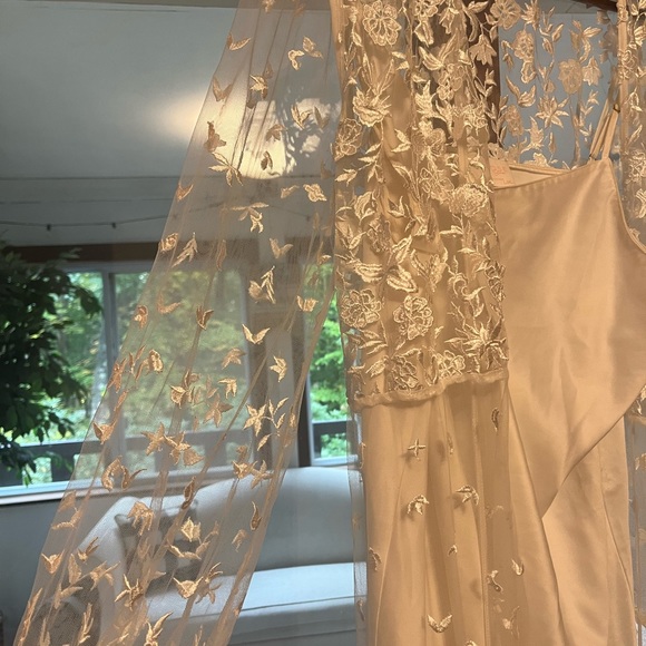 Le Rose Adele bridal robe- slip included - Picture 4 of 7